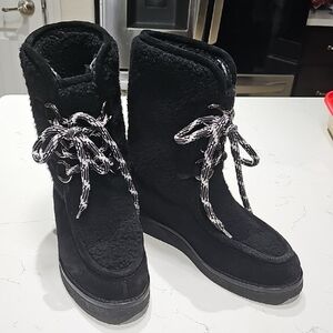 Aquatalia Women's Black Winter Boots Size 10.5